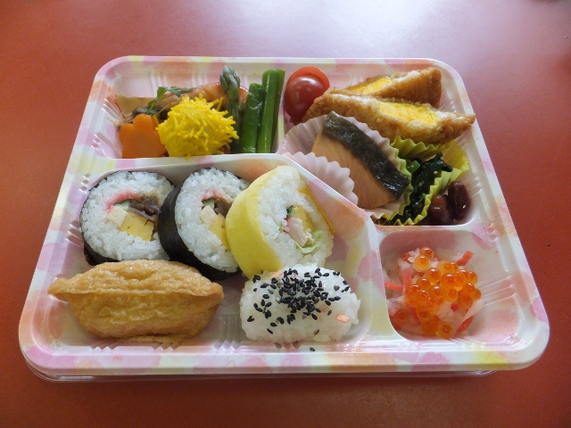 お花見弁当 お花見弁当